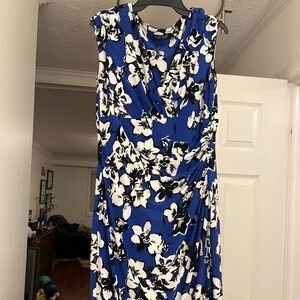 Ralph Lauren sheath dress like new size 10